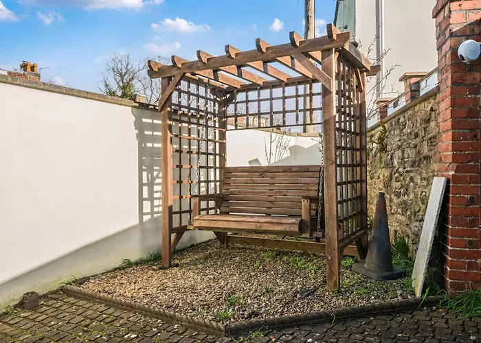 Casa de Férias Period With Original Features Near Harbourside And North Street *